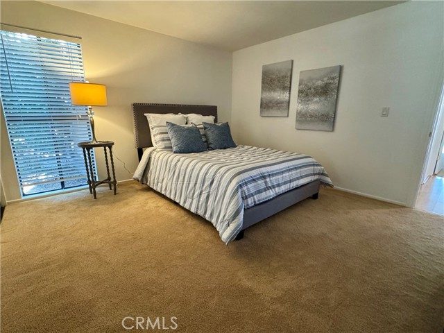 9103 Marina Pacifica N Drive, Long Beach CA: https://media.crmls.org/medias/ad96a8a9-0e8f-4229-8835-b70e95ba8365.jpg