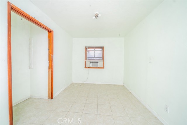 Detail Gallery Image 11 of 33 For 6929 37th, Jurupa Valley,  CA 92509 - 3 Beds | 1 Baths