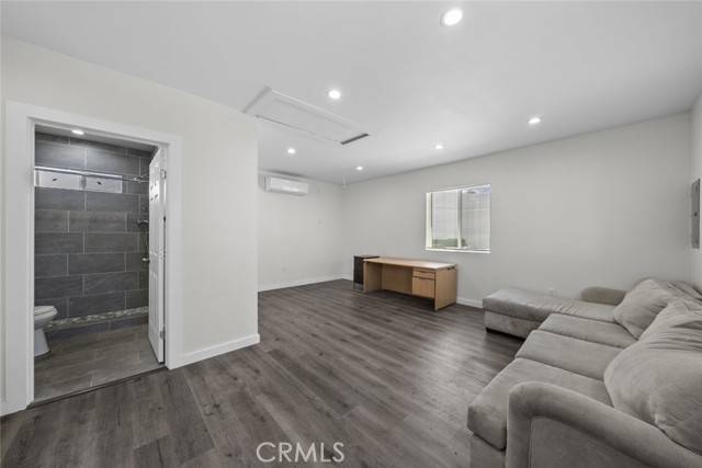 Detail Gallery Image 36 of 41 For 12628 Stagg St, North Hollywood,  CA 91605 - 4 Beds | 2 Baths