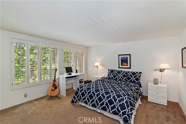 27821 Peninsula Drive #332, Lake Arrowhead CA: https://media.crmls.org/medias/ad986069-46bc-4a02-8240-20d3accd456d.jpg