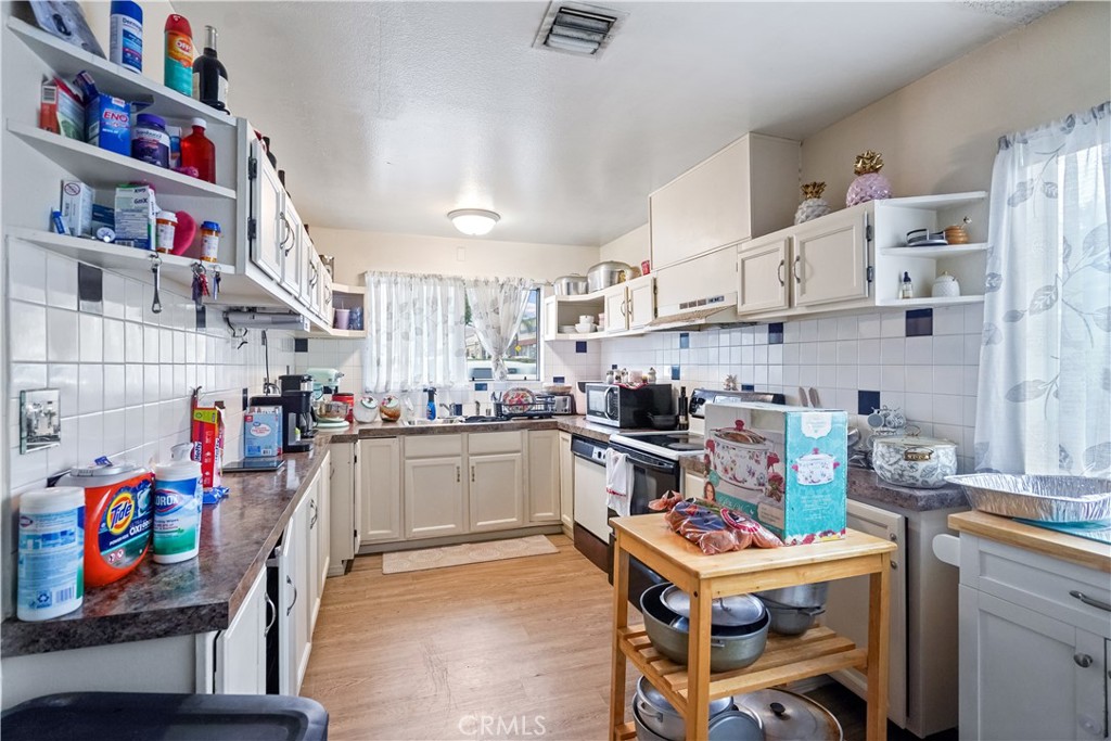 MLS #SR25266566 image #5