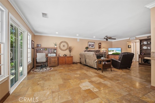 25572 Orchard Rim Ln, Lake Forest CA: https://media.crmls.org/medias/ad99b83f-65aa-421e-acc0-380ed313d749.jpg