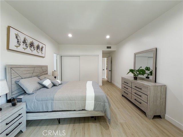 Detail Gallery Image 47 of 64 For 1944 Glendon #209,  Los Angeles,  CA 90025 - 2 Beds | 2/1 Baths