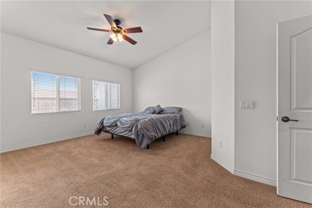 2041 Kalliope Avenue, Lancaster CA: https://media.crmls.org/medias/ad9aefdc-5e58-49a6-800b-6ae5ed73bffe.jpg