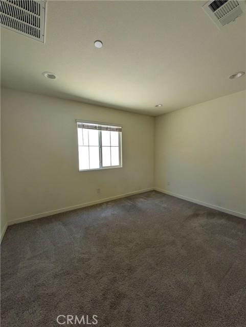 Detail Gallery Image 8 of 24 For 12886 Greenstone Way, Moreno Valley,  CA 92555 - 4 Beds | 2/1 Baths