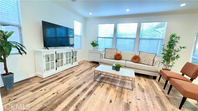 67 Decker, Irvine CA: https://media.crmls.org/medias/ad9b982a-6e7c-4ed4-a7a3-83235b3a4b3a.jpg