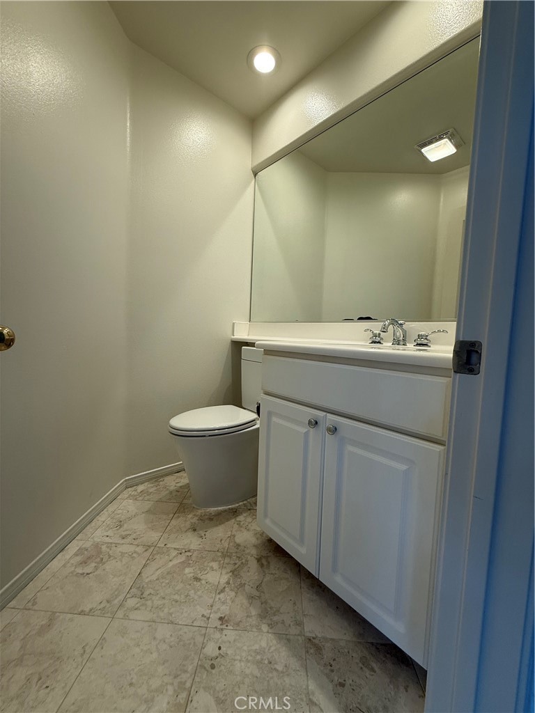 MLS #OC25275384 image #6