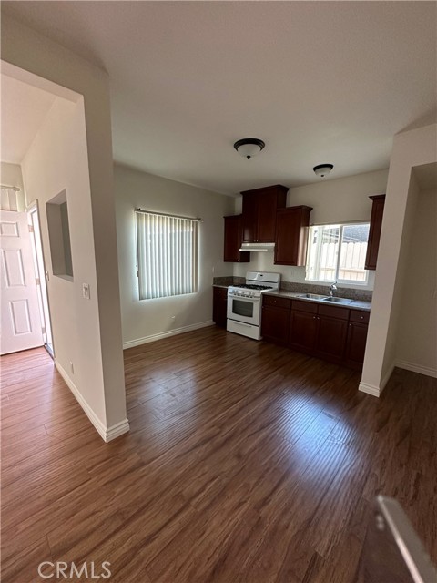 Detail Gallery Image 16 of 25 For 467 Marengo, Pasadena,  CA 91101 - 1 Beds | 1 Baths