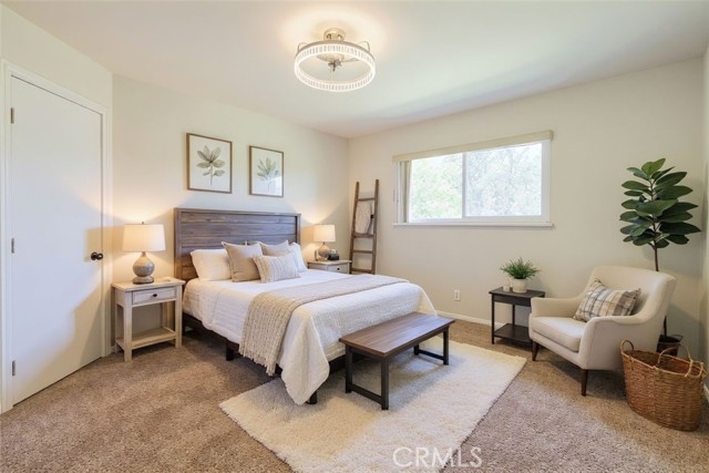 265 Hermes Street, Simi Valley CA: https://media.crmls.org/medias/ad9cc462-89be-4754-9d26-05391ad88d21.jpg
