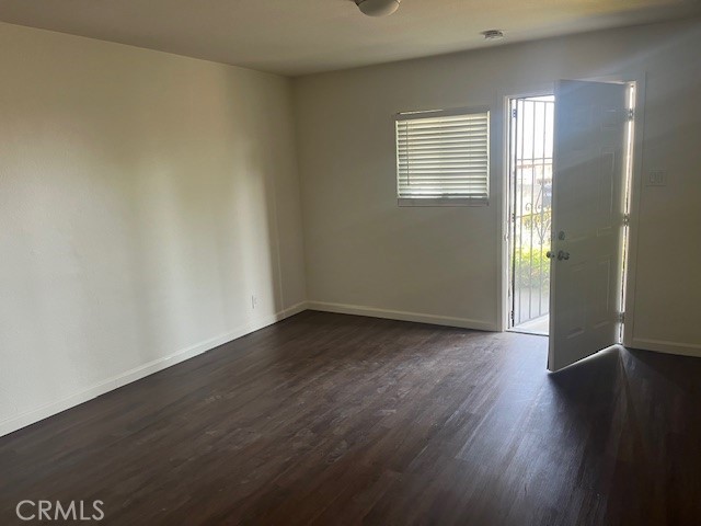 Image 7 of 23 For 36957 Melrose Drive 5