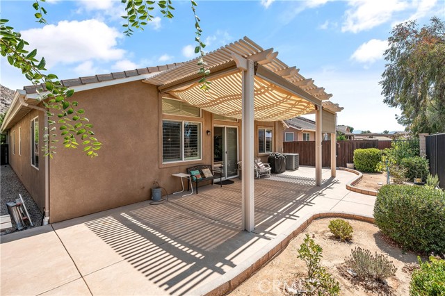 671 Zaharias Circle, Hemet CA: https://media.crmls.org/medias/ad9d45c6-5f0d-42e2-8c27-57bb5dc4f03b.jpg