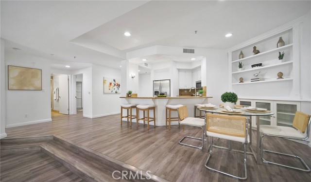Detail Gallery Image 5 of 22 For 235 Main St #118,  Venice,  CA 90291 - 2 Beds | 2 Baths