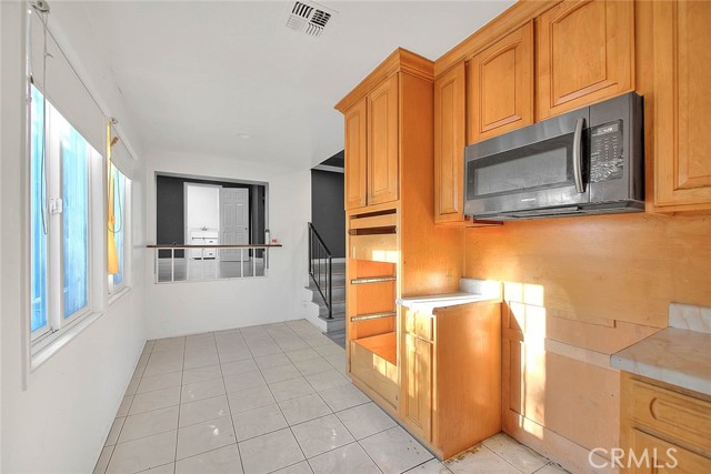 1516 121st Street, Los Angeles CA: https://media.crmls.org/medias/ad9dd5b8-68ef-435a-b1af-60f0f1204433.jpg
