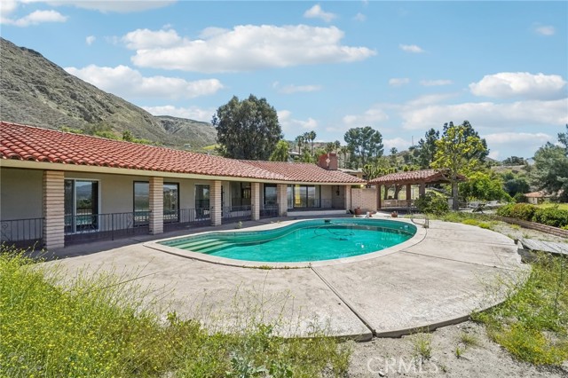 42131 San Jose Drive, San Jacinto CA: https://media.crmls.org/medias/ad9e355a-0fcc-4369-96f1-ad9407a9608a.jpg