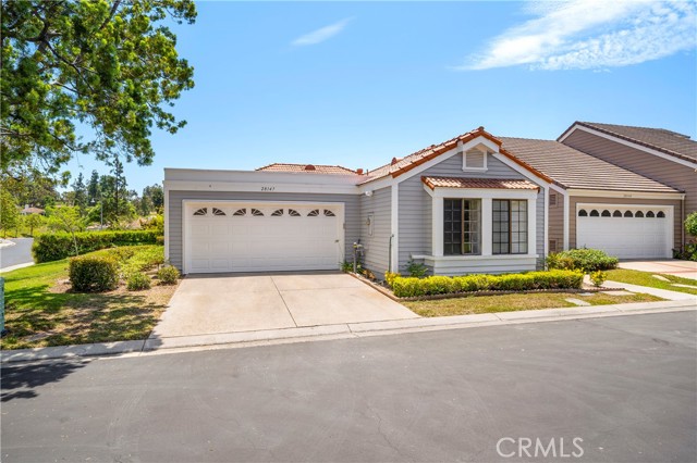 28147 Alava, Mission Viejo CA: https://media.crmls.org/medias/ad9f2a70-c12c-475a-bf71-af46905d1a11.jpg