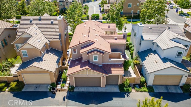 27531 Sunny Creek Drive, Valencia CA: https://media.crmls.org/medias/ad9f47ff-1103-4752-84b4-5c592f9b8820.jpg