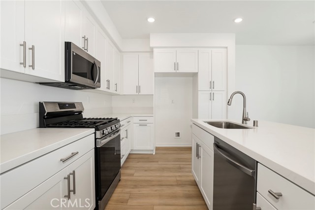 Detail Gallery Image 9 of 34 For 661 Panorama Ln, La Puente,  CA 91744 - 2 Beds | 2/1 Baths