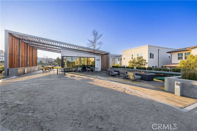 27078 Painted Sky Way, Valencia CA: https://media.crmls.org/medias/ad9fa0dc-e103-4074-8735-666b63039195.jpg