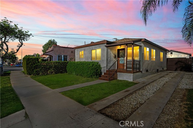 Detail Gallery Image 2 of 53 For 5979 Hereford, Los Angeles,  CA 90022 - 3 Beds | 2 Baths