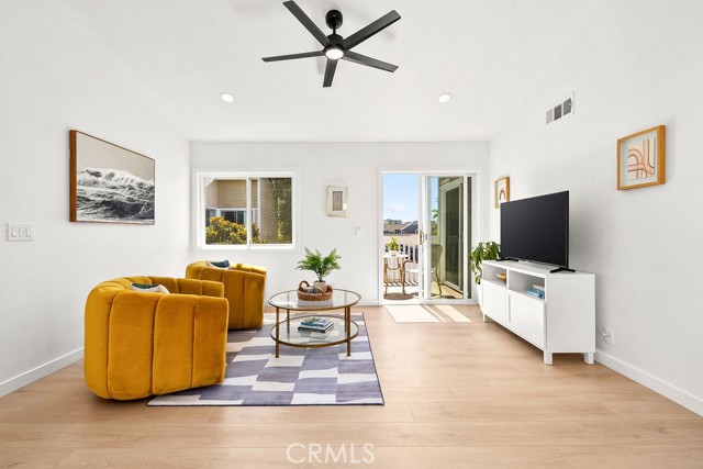 Detail Gallery Image 10 of 32 For 34036 Selva #109,  Dana Point,  CA 92629 - 2 Beds | 2 Baths