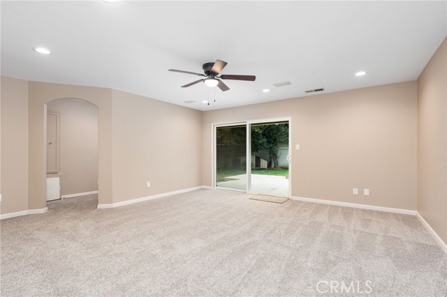 Detail Gallery Image 37 of 56 For 1011 Wyoming Dr, Merced,  CA 95340 - 5 Beds | 3 Baths