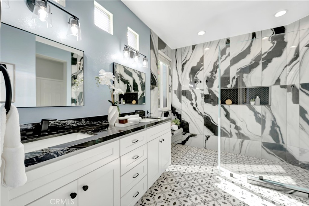 MLS #OC26097710 image #40