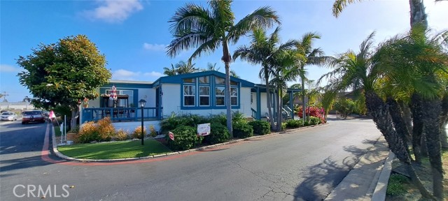 Detail Gallery Image 49 of 63 For 19361 Brookhurst St #43,  Huntington Beach,  CA 92646 - 2 Beds | 2 Baths