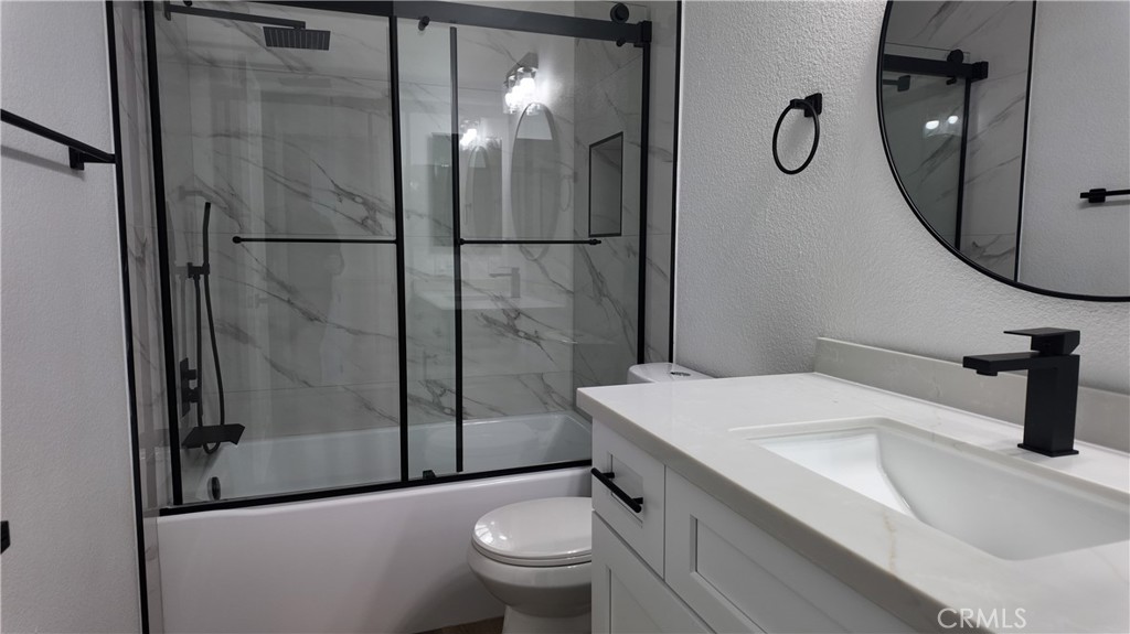 MLS #OC26105534 image #12