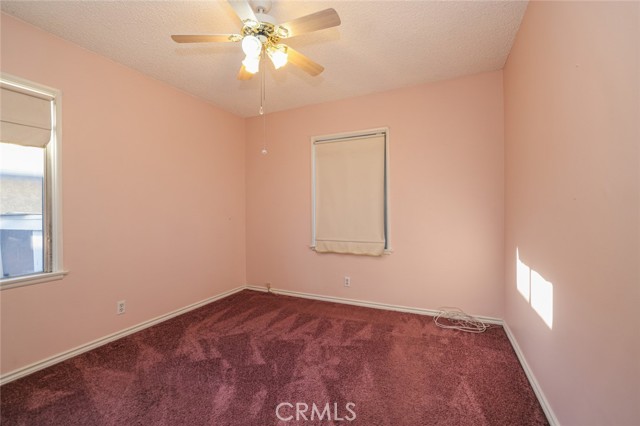 Detail Gallery Image 7 of 35 For 7838 Comolette St, Downey,  CA 90242 - 3 Beds | 1/1 Baths