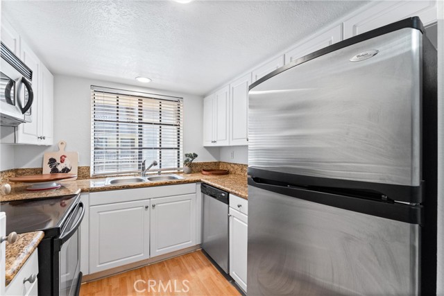 Detail Gallery Image 9 of 24 For 25541 Indian Hill Ln #P,  Laguna Hills,  CA 92653 - 2 Beds | 2 Baths
