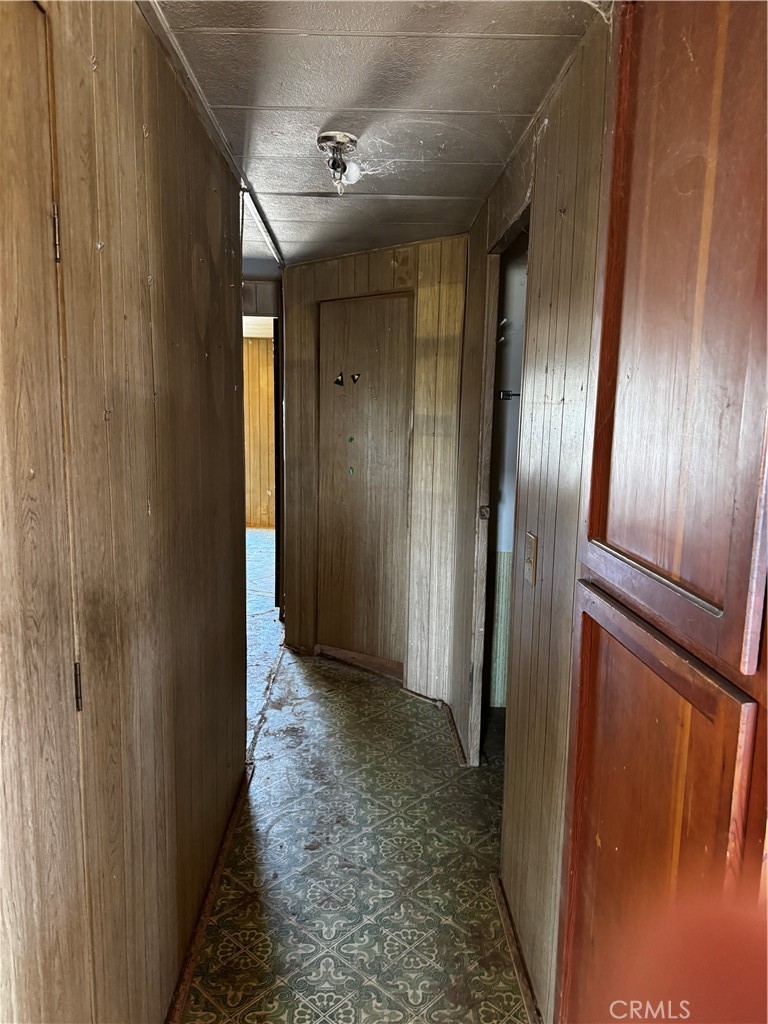 https://media.crmls.org/medias/ada3b3d1-cebe-46f8-b333-72ea0d653f41.jpg?preset=X-Large