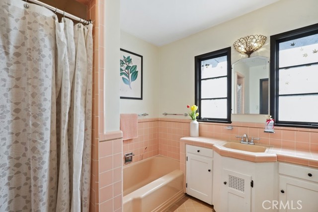 Detail Gallery Image 39 of 69 For 1804 Valle Vista, Redlands,  CA 92373 - 6 Beds | 4/1 Baths