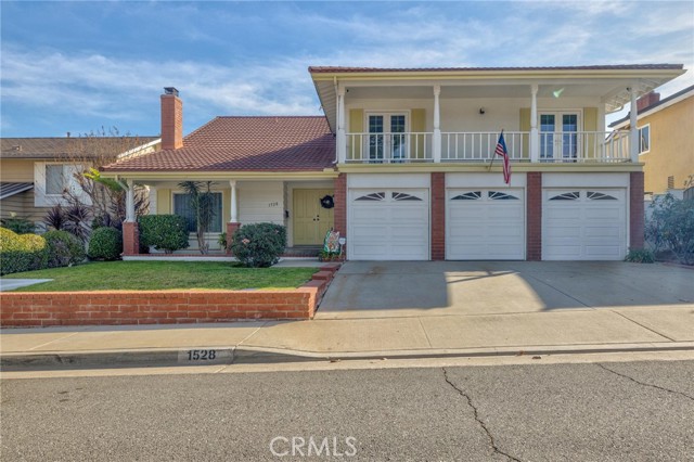 Detail Gallery Image 1 of 26 For 1528 Meadow Glen Way, Hacienda Heights,  CA 91745 - 4 Beds | 3 Baths