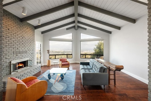 5088 San Jacinto Circle West, Fallbrook CA: https://media.crmls.org/medias/ada66a47-0ee8-4558-a688-f5f1f3968bff.jpg
