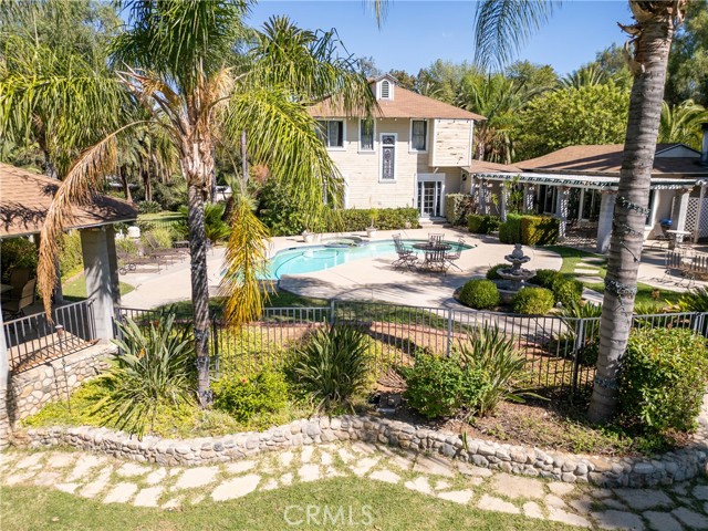 628 Sunnyside Avenue, Redlands CA: https://media.crmls.org/medias/ada6a261-d428-4940-b70e-121132bf900f.jpg