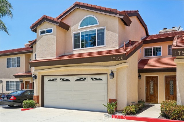 Detail Gallery Image 2 of 34 For 17556 Van Buren Ln, Huntington Beach,  CA 92647 - 2 Beds | 2/1 Baths