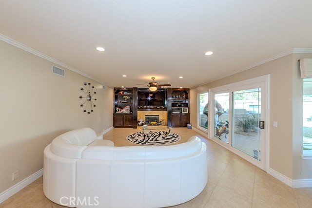 Detail Gallery Image 22 of 40 For 20475 via Infanta, Yorba Linda,  CA 92887 - 4 Beds | 3 Baths