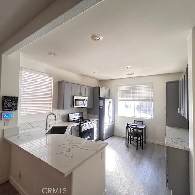 Image 16 of 17 For 747 Camino De Oro