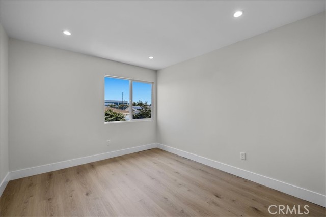 Detail Gallery Image 52 of 62 For 18629 Manhattan Pl, Torrance,  CA 90504 - 4 Beds | 2/1 Baths