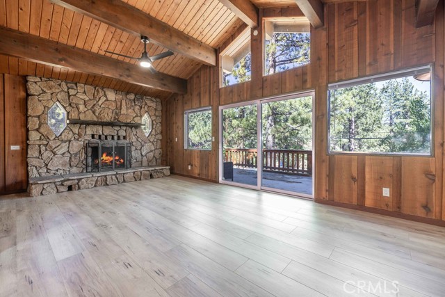 Detail Gallery Image 6 of 42 For 1113 Michael Ave, Big Bear City,  CA 92314 - 4 Beds | 2/1 Baths