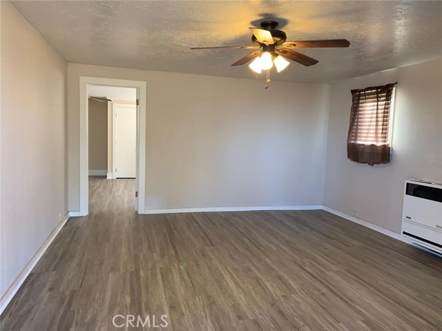 Detail Gallery Image 3 of 8 For 9548 White Rd, Phelan,  CA 92371 - 3 Beds | 2 Baths