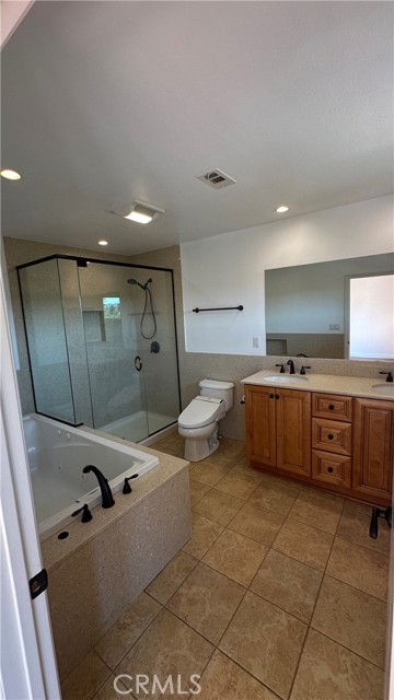 5433 Beeler Avenue, Woodland Hills CA: https://media.crmls.org/medias/adac8554-624a-4d09-8fff-fd2b6937456f.jpg