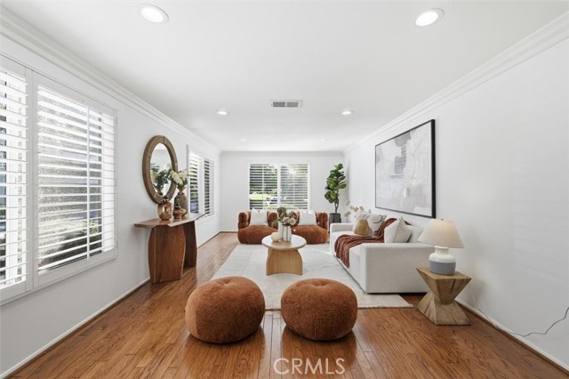 5512 W Paseo Del Lago, Laguna Woods CA: https://media.crmls.org/medias/adac9fda-daf5-435a-a5ee-00fe10f79dcc.jpg