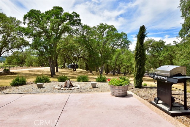 53600 Bradley Lockwood Road, Lockwood CA: https://media.crmls.org/medias/adaca10f-f640-472c-a130-c1b8fc1b0feb.jpg