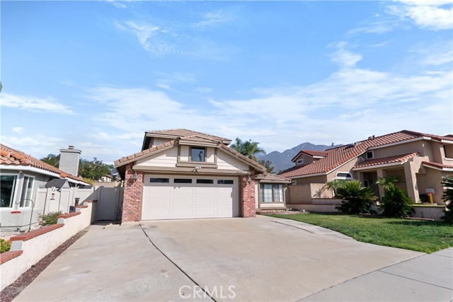 Detail Gallery Image 2 of 21 For 6660 Kern Pl, Rancho Cucamonga,  CA 91701 - 4 Beds | 3 Baths