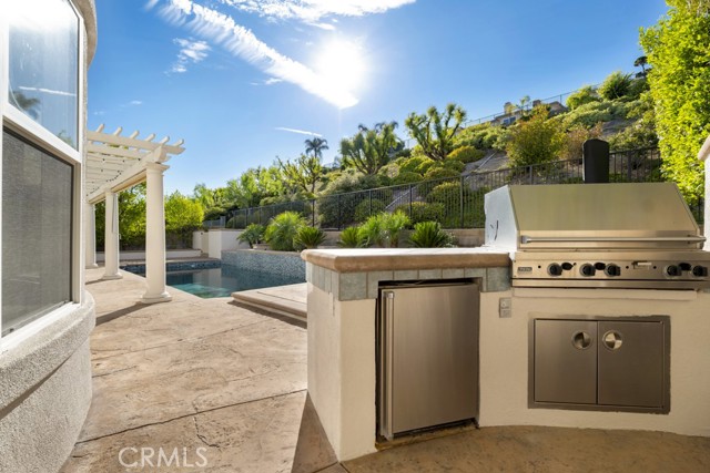 20151 Via Medici, Porter Ranch CA: https://media.crmls.org/medias/adad8d97-9934-470a-ab02-0fb622ede4c3.jpg