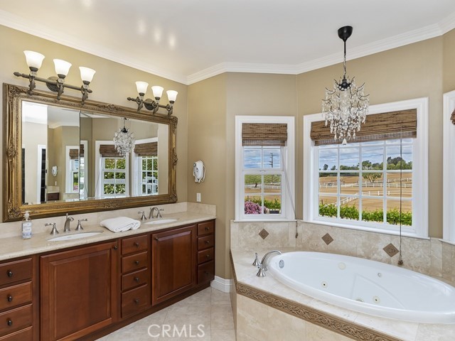 Detail Gallery Image 40 of 70 For 36090 Monte De Oro Rd, Temecula,  CA 92592 - 6 Beds | 5 Baths