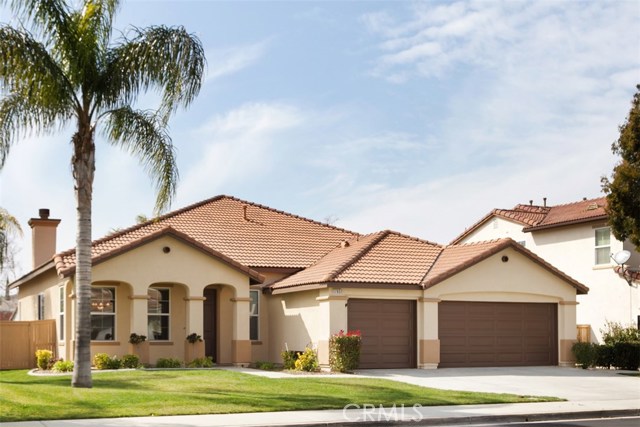 17651 Fan Palm Ln, Riverside, CA 92503