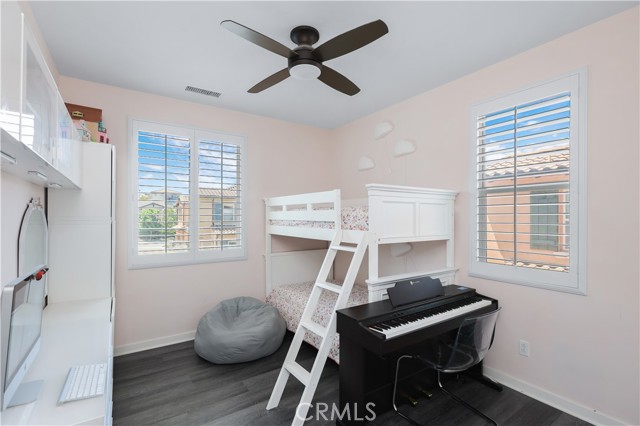55 Fuchsia, Lake Forest CA: https://media.crmls.org/medias/adae1916-f7f4-4699-8f46-211e7216d32e.jpg