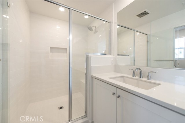 474 Lobata, Irvine CA: https://media.crmls.org/medias/adaeabad-b49e-48f2-b7de-04d2adb02274.jpg
